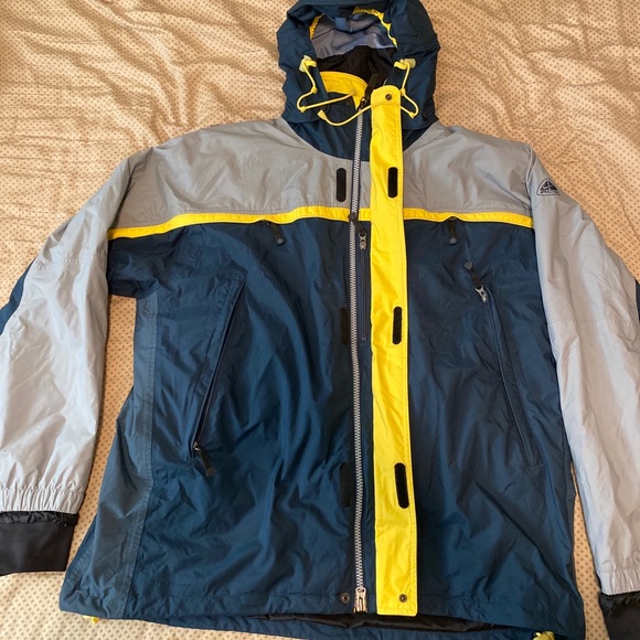 2000s Nike Acg Storm fit Cinch Snow Coat - Picture 6 of 15